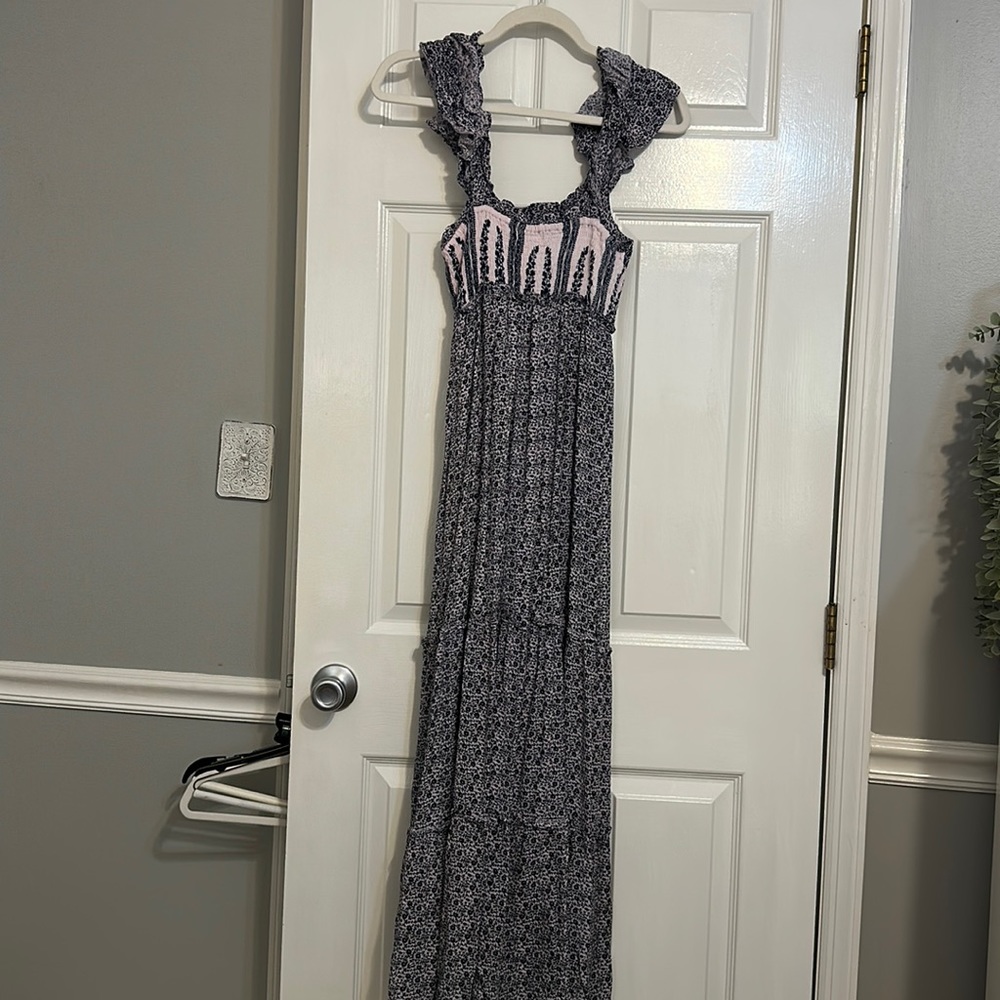 Jessica Simpson Smocked Top Maxi Dress